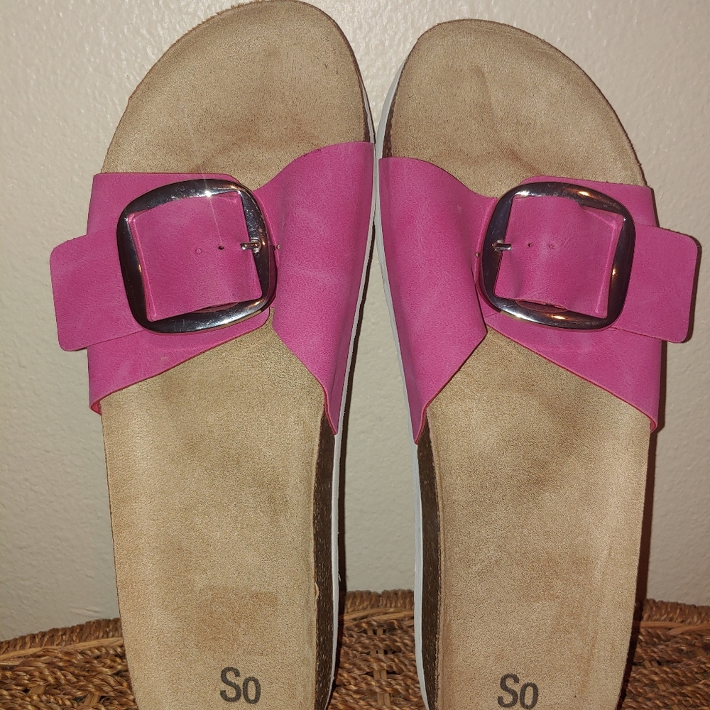 So Sandals